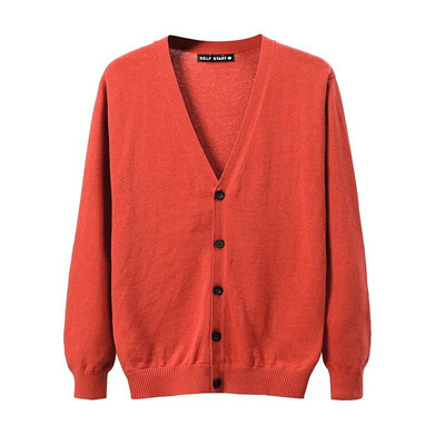 2023. Proljeće Jesen Novi pamučni pleteni kardigan uski korejski modni muški džemper s V-izrezom Jednostavan ležeran kaput