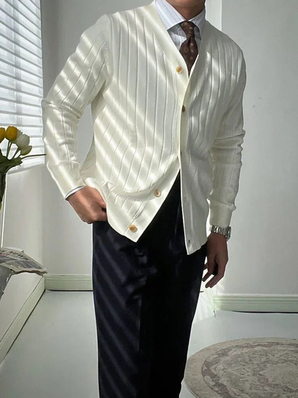 Vyriški drabužiai Vienspalvis megztinis megztinis vyriškas mėlynas V kaklo paprastas plonas vizitinis megztinis japoniškas retro spalvos Naujiena 2023 m. žiemą vilna