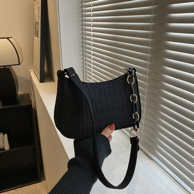 Modne torbe na rame od filca za žene Ženska subaksilarna torba Dizajn napredne teksture Ručne torbice ispod pazuha Torbice polumjesečasta sedlasta torba