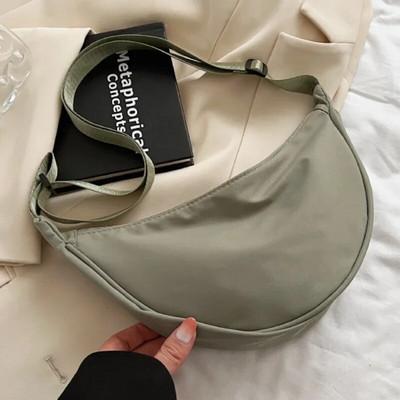 Egyszínű melltáska nőknek, nagy kapacitású, utazási Crossbody női Half Moon övtáska, női napi utcai táska 2023-ban