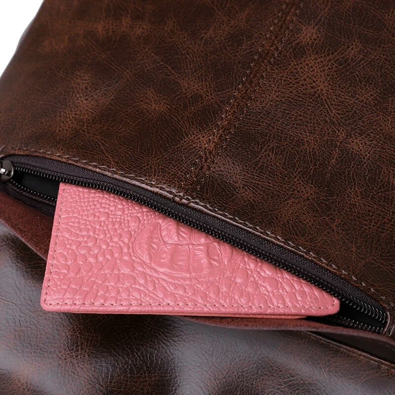 Moteriškos naujos mados laisvalaikio PU kuprinė nuo vagystės 2023 m. aukštos kokybės senovinės kuprinės moteriškos didesnės talpos mokyklinis pečių krepšys