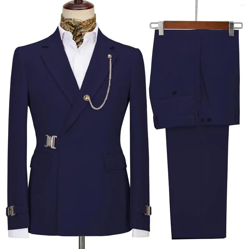 Muška odijela Blazer Hlače za muškarce Jakna Talijanski dizajner Party Vjenčanje Slim Fit Homme 2PCS Odjeća na rever bez dodataka