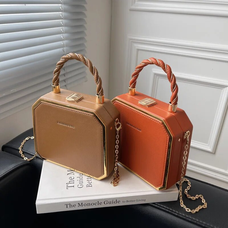 Seniorska ženska ručna torba Eksplozivna modna prijenosna lančana torba na jedno rame teksture stranog stila Mala četvrtasta torba preko tijela