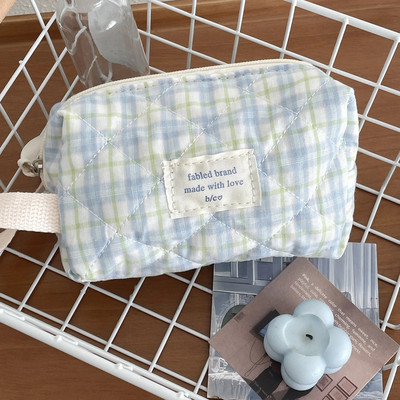 Vintage cvjetna kozmetička torbica za žene Slatka karirana torbica sa spojkom Ženska putna torbica za šminku Prošivena torbica od pamučnog cvijeta Male torbice