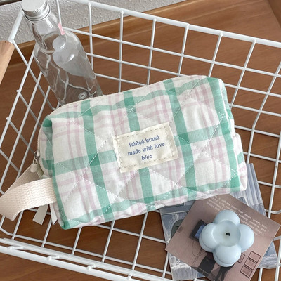 Vintage cvjetna kozmetička torbica za žene Slatka karirana torbica sa spojkom Ženska putna torbica za šminku Prošivena torbica od pamučnog cvijeta Male torbice