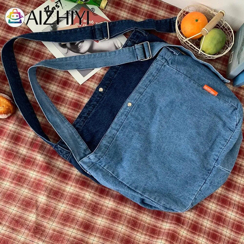 Divatos Crossbody táskák Street Vintage Harajuku Messenger Pouch Cowboy Crossbody táskák Nagy kapacitású női lányoknak