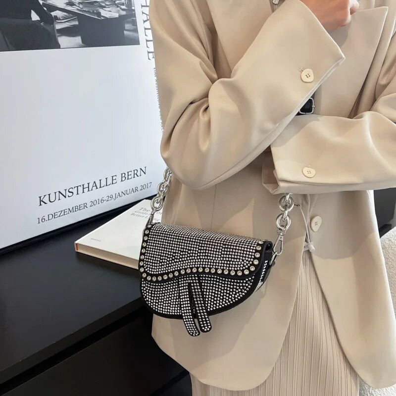 Ženske modne male sedlaste torbe Bright Diamond Luksuzni dizajner Crossbody Ženska torba ispod pazuha Dizajn marke