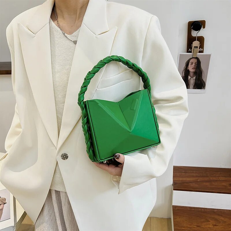 Brand Twist Tote Bags za žene Visokokvalitetna kožna torba na rame Modne torbice i torbice Dizajnerska torba preko ramena Slatka torba