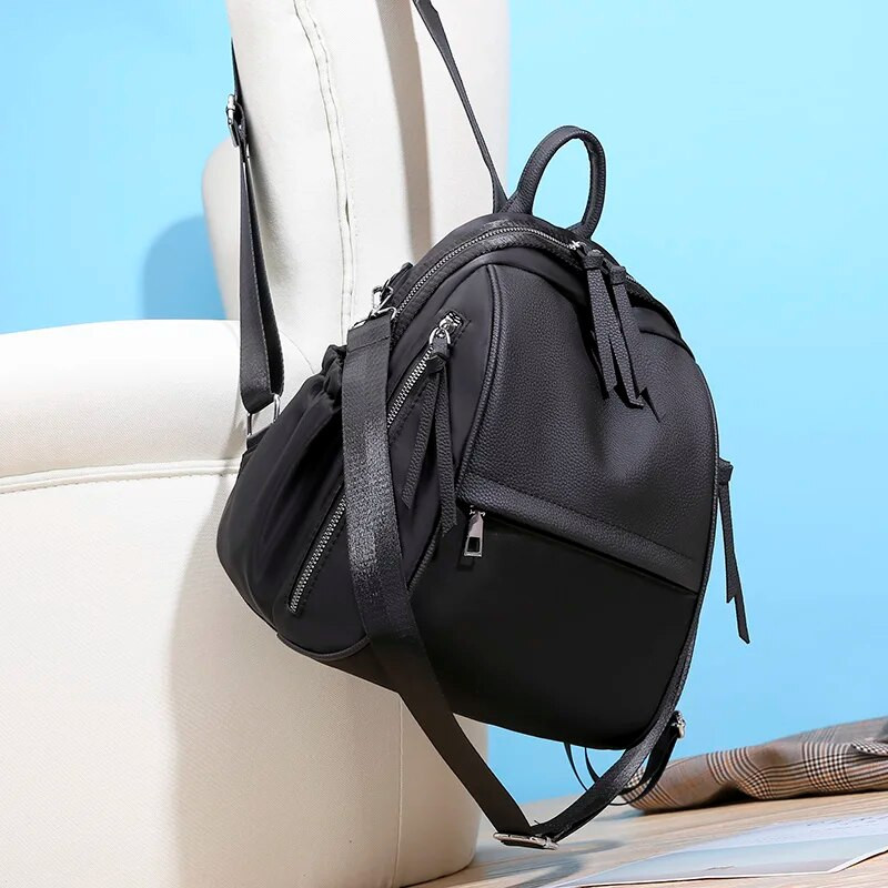 Ženska ruksak protiv krađe Vodootporna tkanina Velika ženska torba na rame Velikog kapaciteta Jednostavan stil Ležerna Mochila putovanja