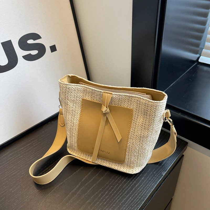 Női válltáska Luxus Designer PU hónaljtáska nagy kapacitású vödörtáska Egyszerű női ingázó kézitáska smink kozmetikai táska