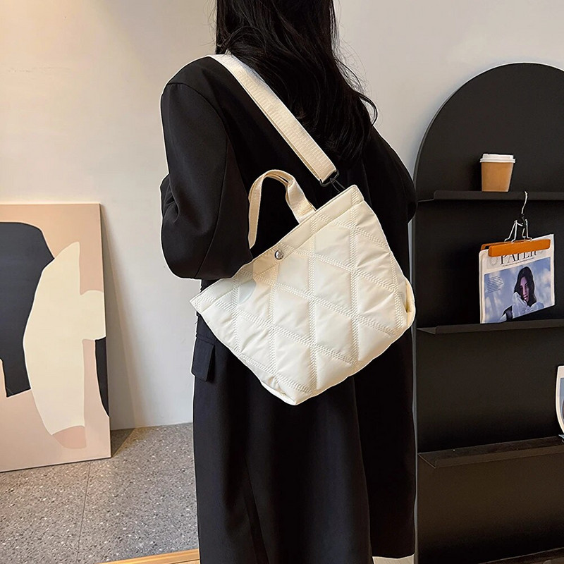 Prošivena podstavljena velika torba za žene Torba na rame Zimska platnena torba preko tijela Poslovna torba za kupovinu Ručne torbe Torbica 2023 Novo