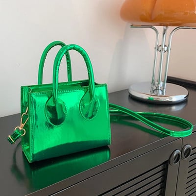 Čvrste ženske modne torbe od PU kože Ženske torbice Laser Messenger torba Sjajna mala četvrtasta torba