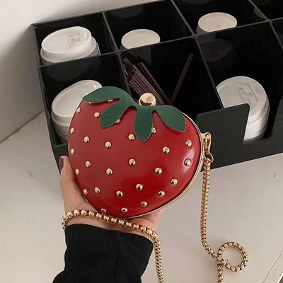 Slatka voćna jagoda u obliku srca od pu zakovice Mini modna ženska torbica s lancem Clutch torba Torba na rame Ženska ručna torbica s preklopom Q5