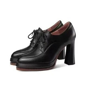 Nouă moda primăvară toamnă pantofi de lux femei cu toc înalt pantofi cu toc gros pantofi de designer cu platformă negru maro 2024