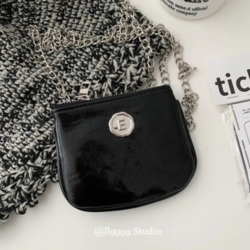 2023 m. mados prekės ženklo monetų piniginė Korėjietiškas PU odos kryžminis kūno krepšys moterims lūpų dažų kortelės Pinigų laikymo krepšiai Mini pečių krepšiai