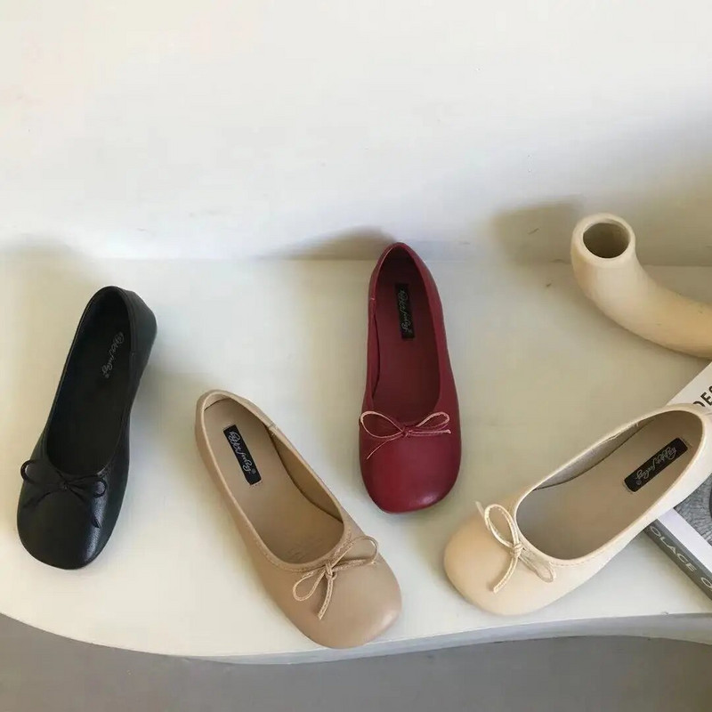Moteriški plokšti batai Pavasariniai nauji kvadratiniai pirštai, sekli lankai, universalūs vienviečiai batai