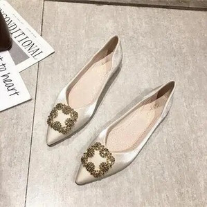 Satenske gradijentne boje sa šiljatim prstima Ravne cipele Ženske nove proljeće/jesen Vjenčane cipele za djeveruše s vještačkim dijamantima Ženske cipele