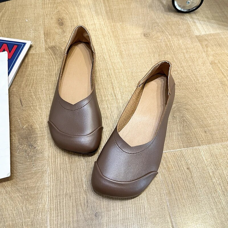 Bőr lapos női, kézzel készített bőr cipők Rugalmas őszi alkalmi női lapos luxuscipők női