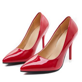 Madingi aukštakulniai 2023 m. Nauji ploni aukštakulniai moteriški siurblys Paprasti suknelės batai Seksualūs smailūs vakarėliai, didelio dydžio 43 batai moterims