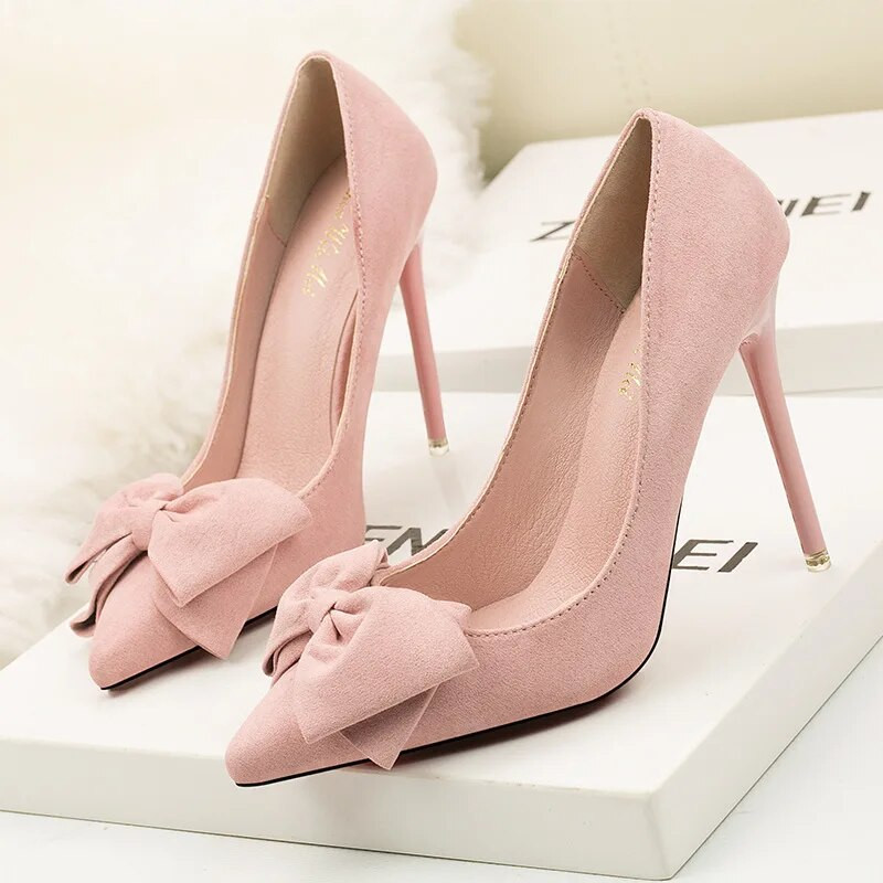 Kék női alkalmi pumpák, koreai verzió, 2019, legújabb, édes tűsarkú női magassarkú cipők sekély hegyes velúr pumpák