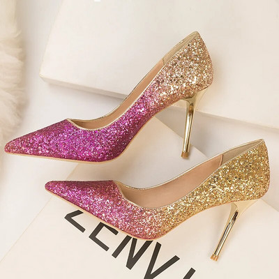 2023. aasta naiste pumbad Seksikad kõrged kontsad Kingad Glitter Bright Pumps Naiste kingad Naiste Stiletto Pulmakingad Naiste kontsad 9 cm