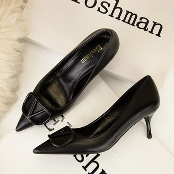 Модни банкетни дамски обувки с високи токчета Високи токчета с плитка заострена метална катарама Прости единични обувки