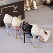 Naiste kingad 2023 Uued Stiletto kõrged kontsad Seksikas terava varbaga litriga riidest kõrged kontsad Pulmakleit Kingad Metallist kett kõrged kontsad