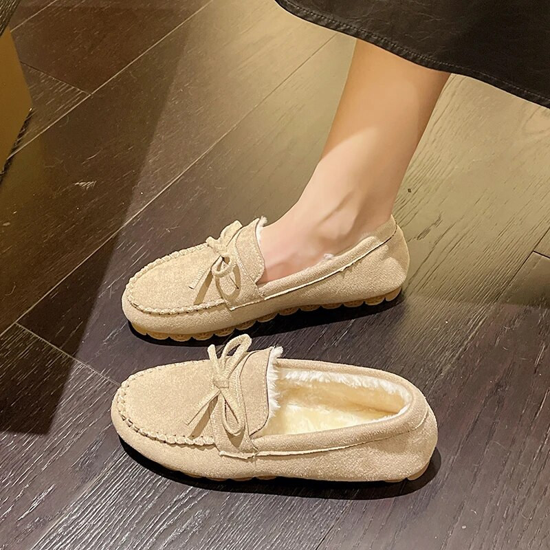 2023 m. Nauji moteriški plokšti batai Nauji madingi lankeliai plius aksominiai šilti moteriški laisvalaikio užsegami batai Didelio dydžio žieminiai batai 35–43