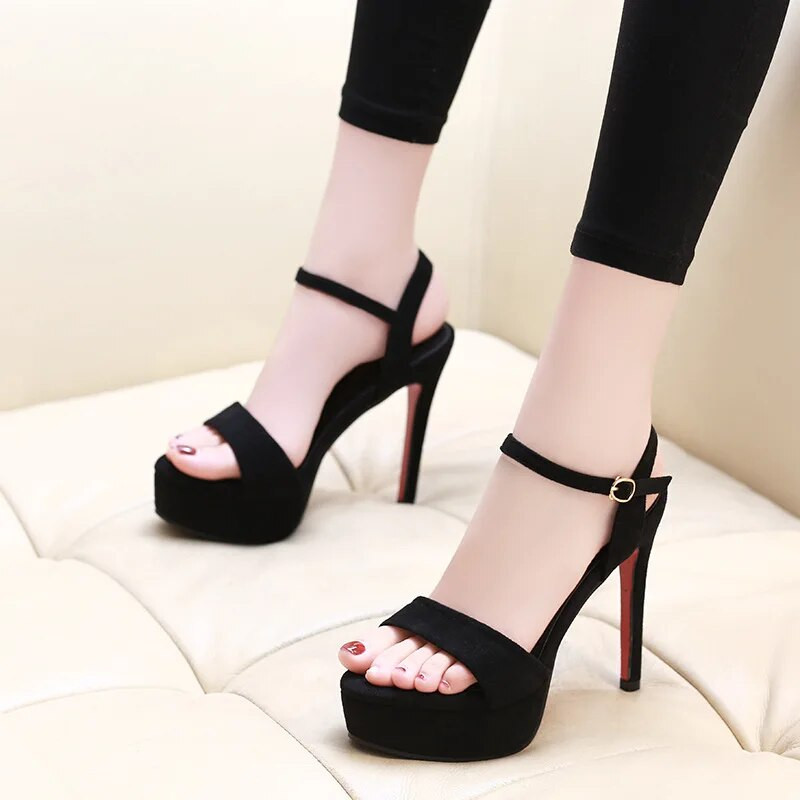 2022 m. platforminiai sandalai „Peep Toe“ Aukštakulniai sandalai Moteriški batai su dirželiu „Gladiator“ vakarėlio suknelė Vestuviniai batai, aukštakulniai