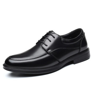2023 Есенни мъжки качествени кожени обувки Британски бизнес размер 38-44 Противоплъзгащи се меки кожени мъжки кожени обувки от микрофибър