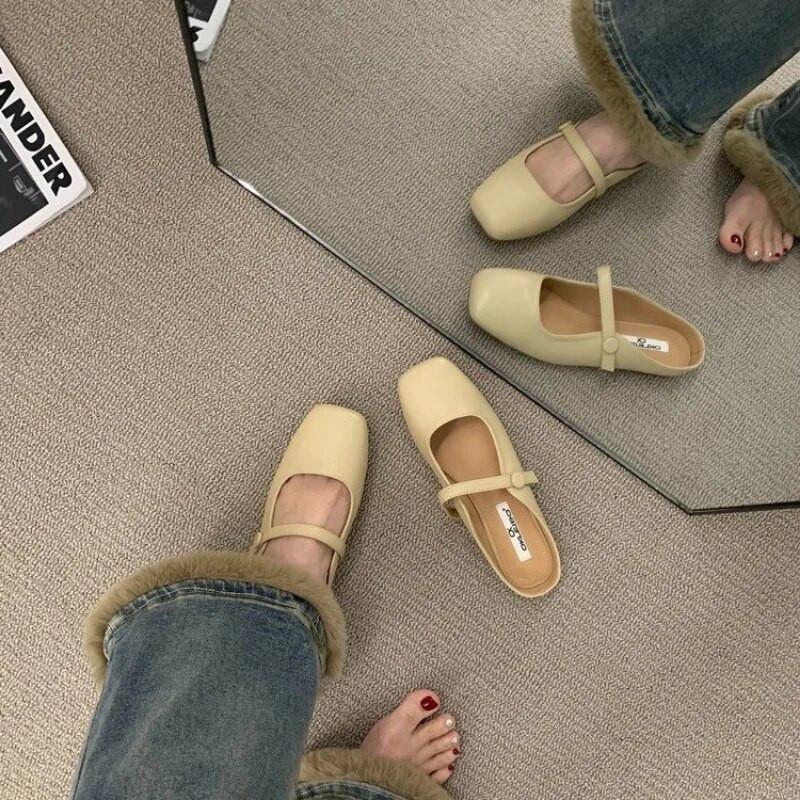Nove ljetne ženske cipele u korejskom stilu 2023. Retro sandale velikih veličina za žene Modne ležerne ravne cipele Zapatos De Mujer