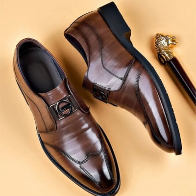 Ежедневни мъжки бизнес кожени обувки с бродерия на крака с остри мъжки обувки D145