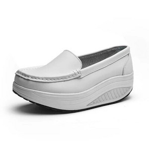 TIMETANG Ženske cipele ljetne ženske kožne cipele s platformom veće veličine cipele za medicinske sestre ženske radne cipele s mrežastim rupama C202