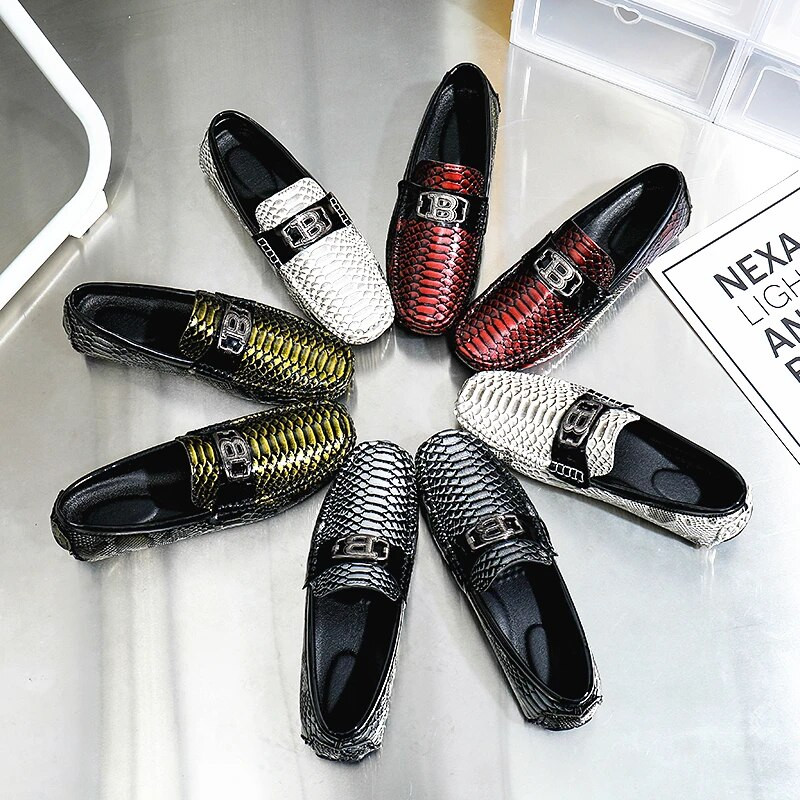 2024 m. pavasario vasara Vyriški batai Patogūs plokščiapadžiai laisvalaikio batai vyrams Kvėpuojantys mokasinai Užsegami minkštos odos vairavimo batai