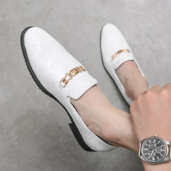 Λευκά ανδρικά casual loafers Driving Moccasin Fashion Ανδρικά Άνετα επαγγελματικά επίσημα ανοιξιάτικα ανδρικά παπούτσια τεμπέλης μετάλλου φορέματος