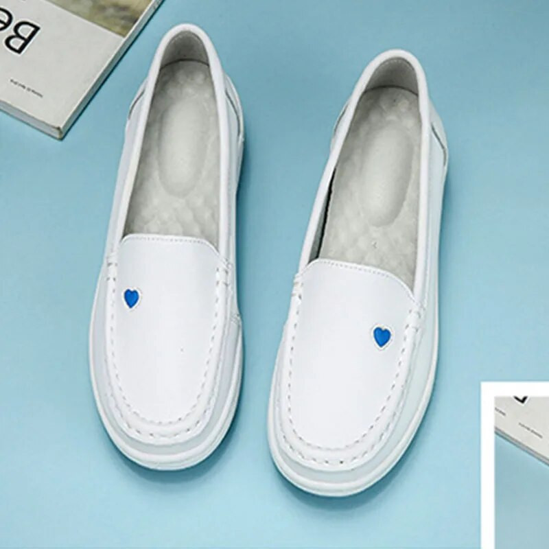 2023 m. balti natūralios odos platforminiai bateliai, moteriški slaugytojų batai, apvalūs, prislystami stori, kvėpuojanti minkšta karvės oda, stora