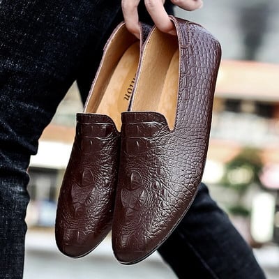 Britų stiliaus batai su krokodilo raštu Vyriški rudeniniai laisvalaikio batai Vyriški kvėpuojanti oda žirniai Loafers Trend Lazy Loafers