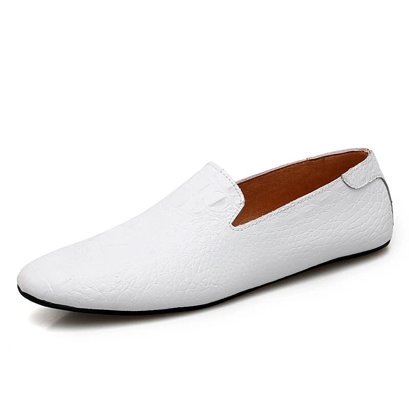 Britų stiliaus batai su krokodilo raštu Vyriški rudeniniai laisvalaikio batai Vyriški kvėpuojanti oda žirniai Loafers Trend Lazy Loafers