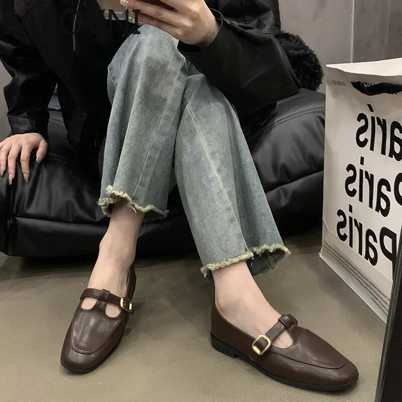 2024 m. pavasario ruduo, moteriški plokščiapadžiai batai madingi moteriški batai su apvalia nosimi.