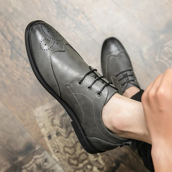 Πολυτελή ανδρικά Brogue βρετανικά κορδόνια Oxford ανδρικά παπούτσια Gentleman Δερμάτινα παπούτσια Flats Ανδρικά Loafers σε ανδρικά παπούτσια καπνίσματος
