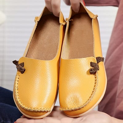Women`s Leather Shoes Flat Bottom Ladies Casual Mom Shoes Soft Loafers Women`s Shallow Summer Comfort Flats Nursing Shoes Female