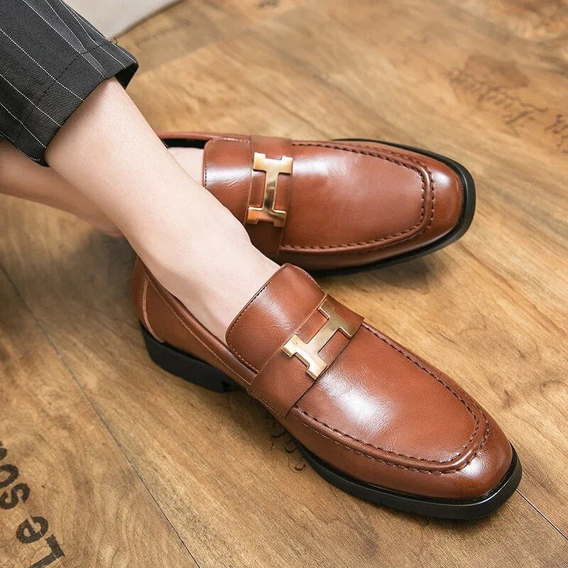 Luxus márka Retro stílusú Bőr Férfi Cipők Ruha Slip on Loafers üzleti cipők Férfi Esküvői Alkalmi Kényelem Cipők