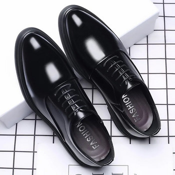Ανδρικά παπούτσια με κορδόνια Casual επαγγελματικά δερμάτινα παπούτσια για άνδρες Μαύρα καφέ με μύτη Επίσημα παπούτσια γάμου Zapatos De Hombre