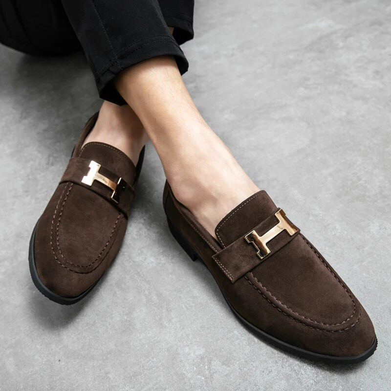 Luksuzne jednobojne svečane cipele Muške mekane kožne cipele Muške ležerne mokasine za muškarce Zapatos De Hombre cipele za vožnju Muške dnevne