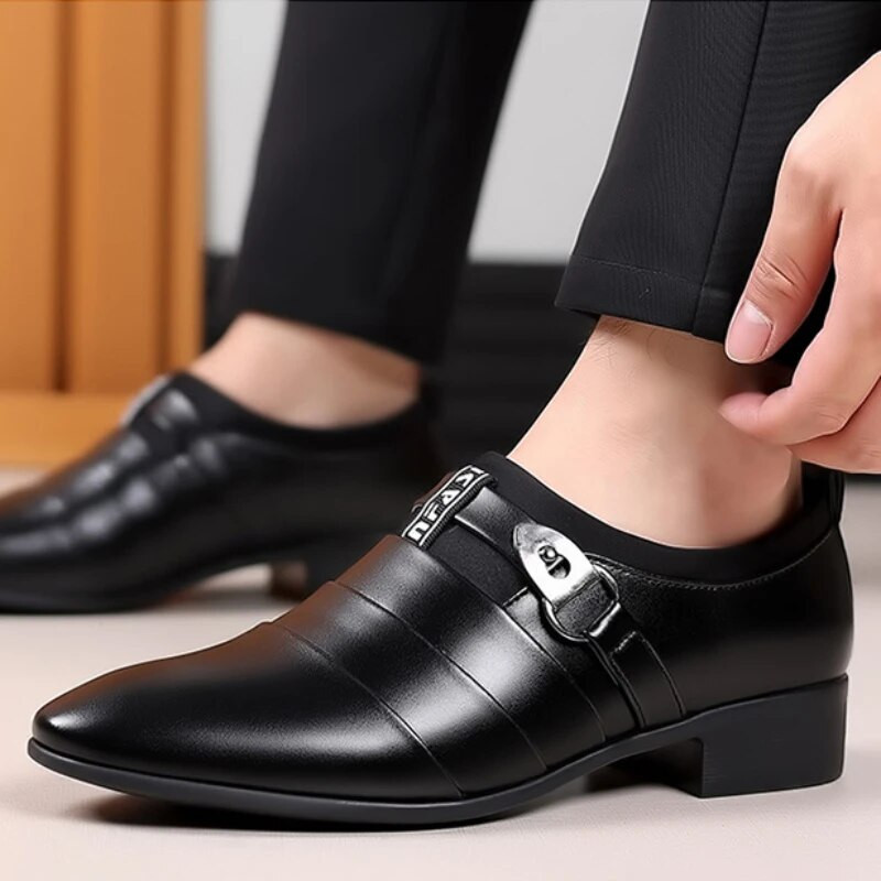 Vyriški suknelės batai Slip ant oficialaus kostiumo Vestuviniai batai vyrams Nauji darbo batai Slip on Loafers Elegantiški vyriški suknelės batai Oksfordo batai