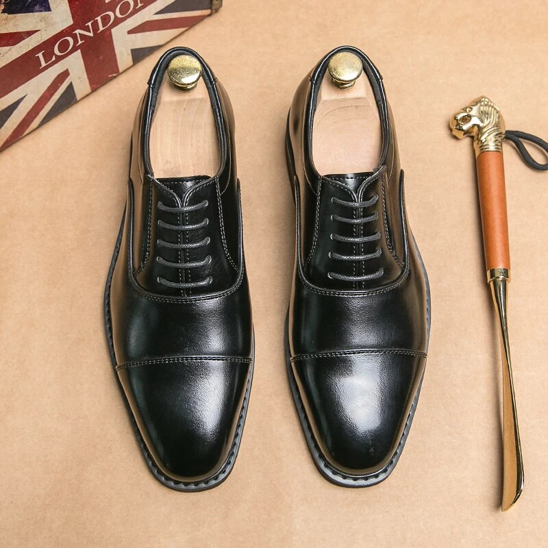 2023 m. vyriški laisvalaikio verslo batai, suvarstomi Patogūs Oksfordo madingi darbo batai lauke vaikščioti Brogues batai vyriški oficialūs batai