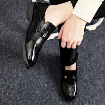 Модни мъжки обувки Бизнес рокля Официални приплъзващи се сватбени обувки Мъжки обувки Oxfords Висококачествени кожени обувки за мъже Мокасини