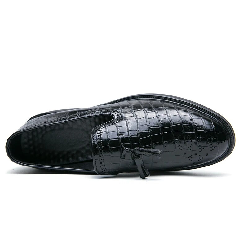 Kutas Suknelė Batai Vyriški Brogues Didelio dydžio smailianosiai oficialūs batai Slip on Oxfords Party Vyriški batai Biuro laisvalaikio verslo batai