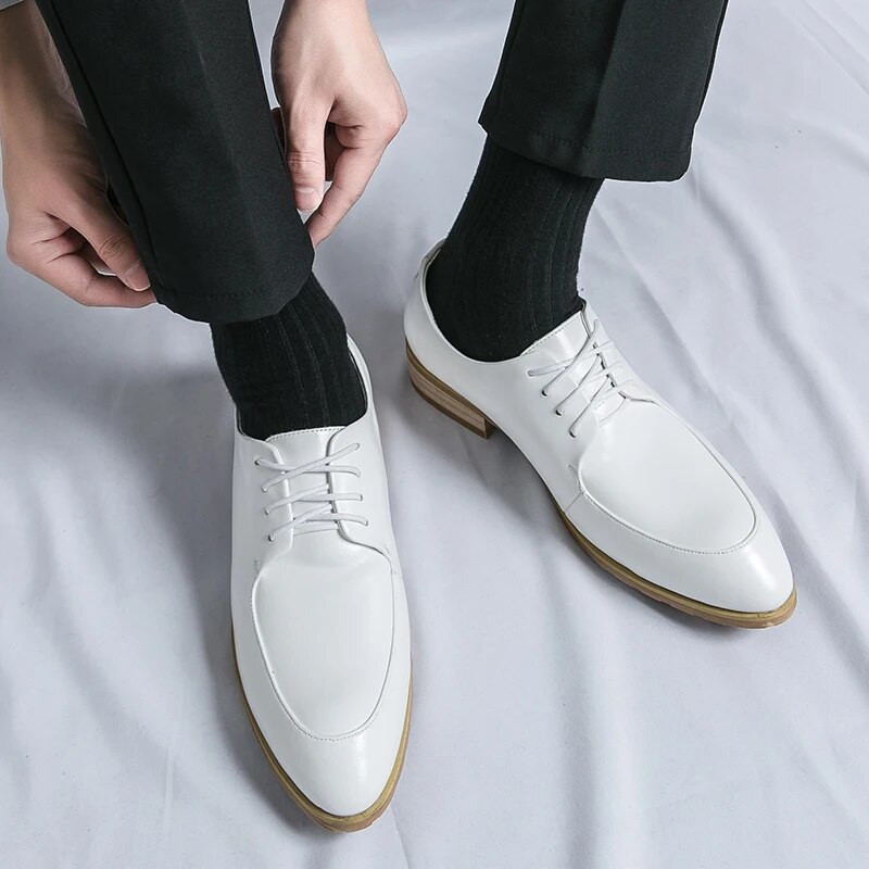 Svečane cipele na vezanje Oxfordice Moda Retro Elegantna uredska radna obuća za slobodno vrijeme Muške vjenčane kožne cipele Svečane cipele Bijele