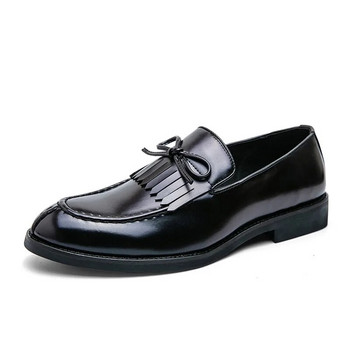 Обувки за сватбена рокля с пискюл Мъжки парти мъжки обувки Oxford с приплъзване Кожени мокасини Модни официални обувки с лък Офис ежедневни обувки